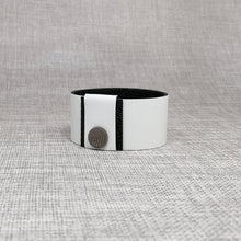 Įkelkite vaizdą į galerijos peržiūrą, ODINĖ APYRANKĖ &quot;WHITE&quot;